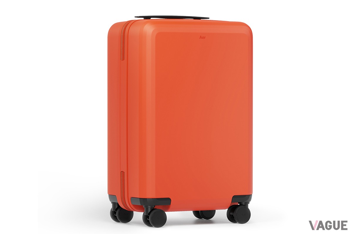 手荷物ターンテーブルで迷わず自分のケースを見つけたいならこの色。