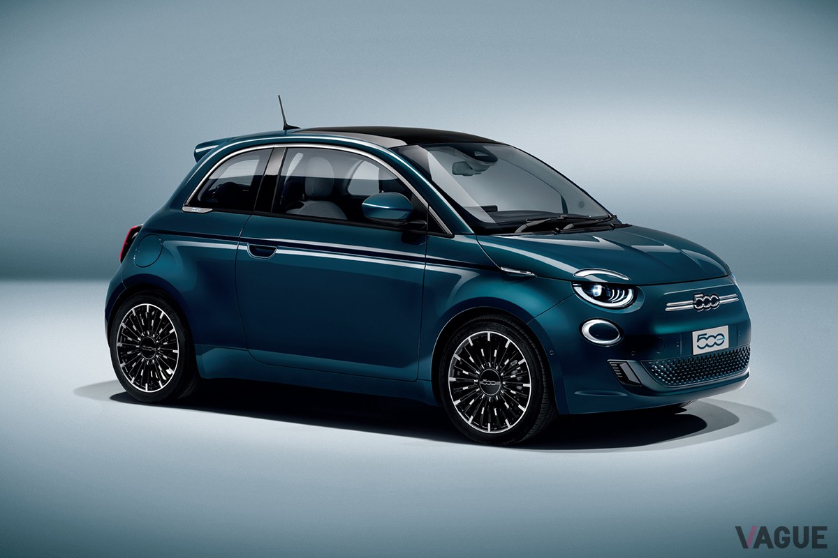 2022年4月に日本で登場したフィアット新型「500e」