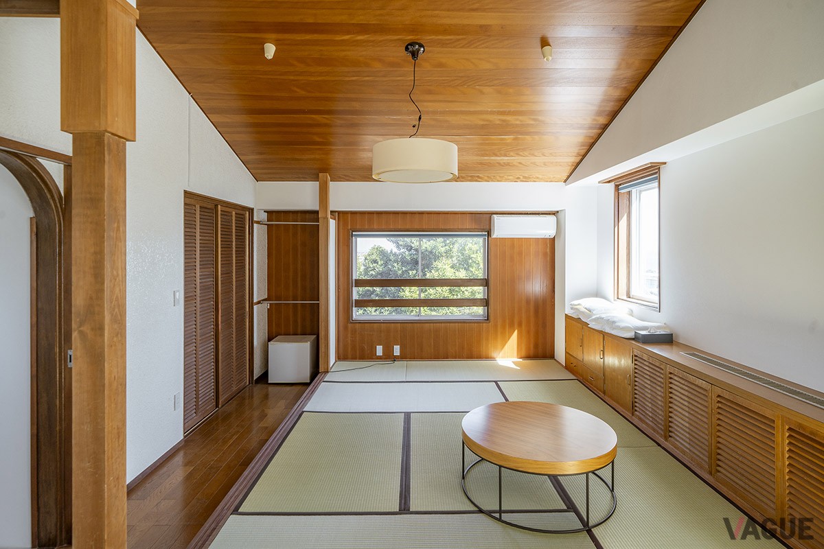 白浜の海を望む一棟貸しの贅沢なレジデンス