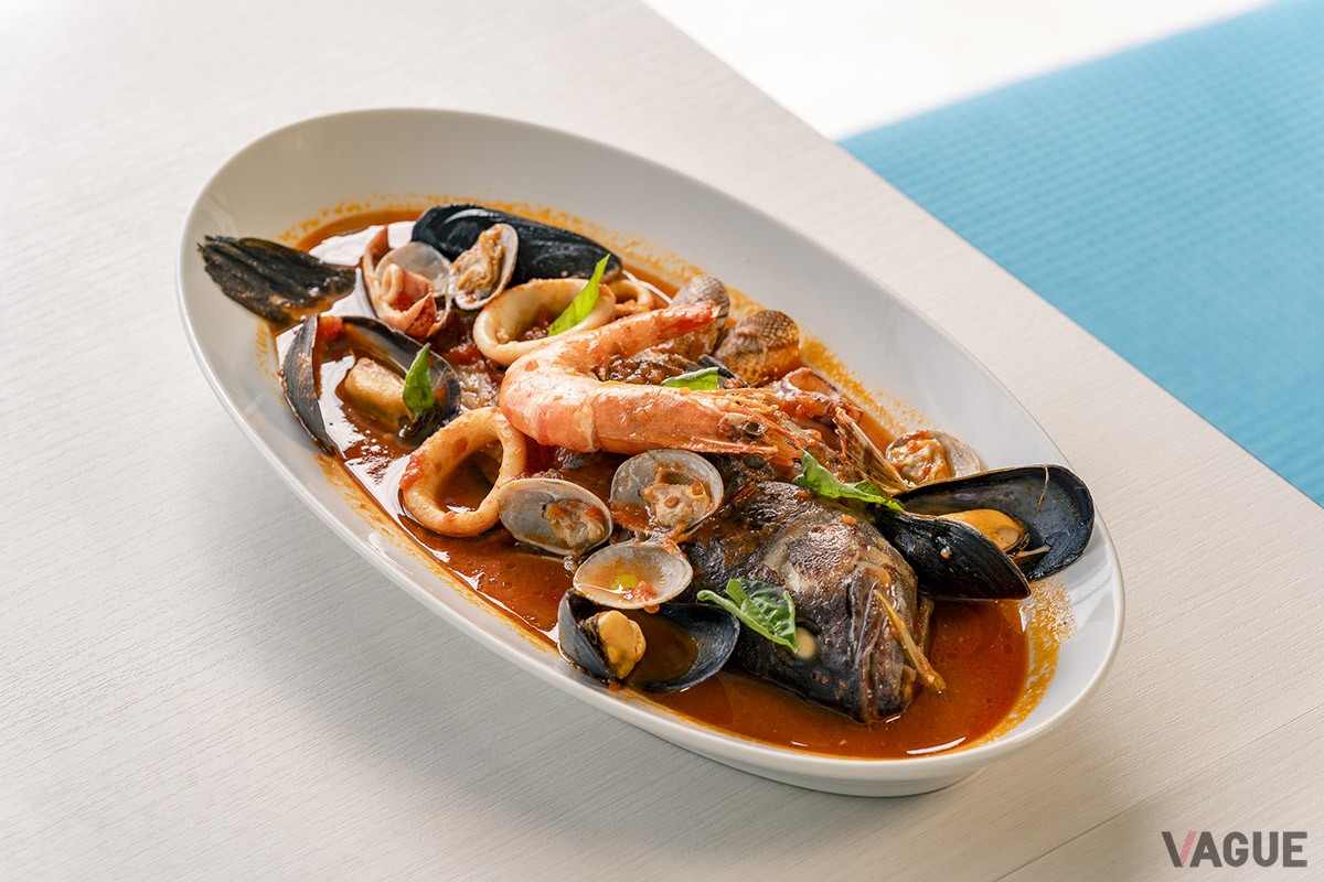 地元出身のシェフが作るオリジナリ料理