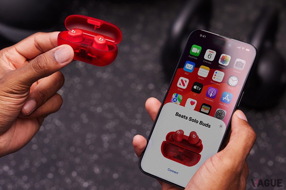 Apple社が展開するBeatsブランドのワイヤレスイヤフォンに、史上最小クラスの新作「Beats Solo Buds」が登場