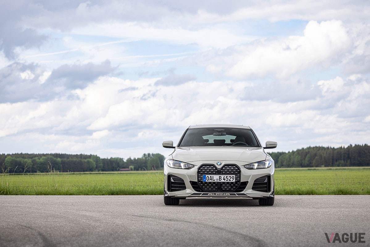流麗かつ高性能なBMWアルピナ「B4 GTグランクーペ」