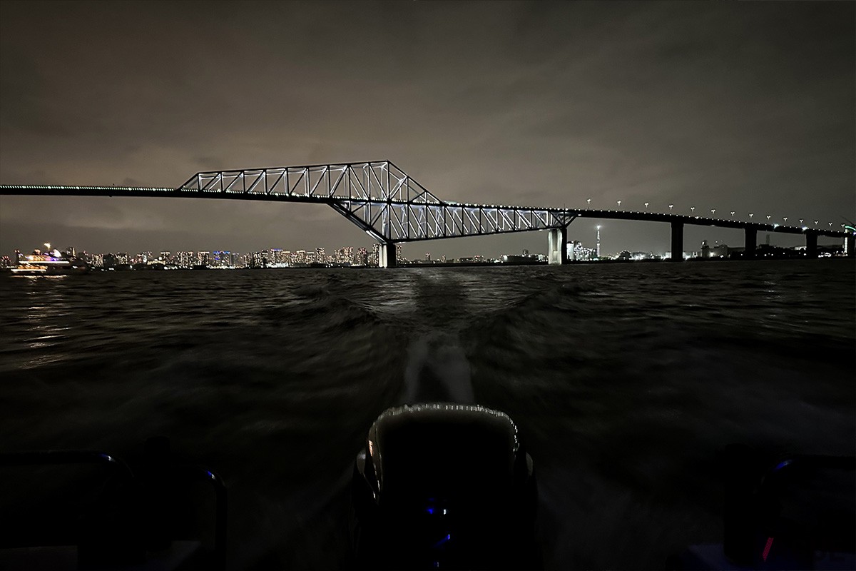 ゲートブリッジで数匹釣ったところで、本日最後のポイントへ移動