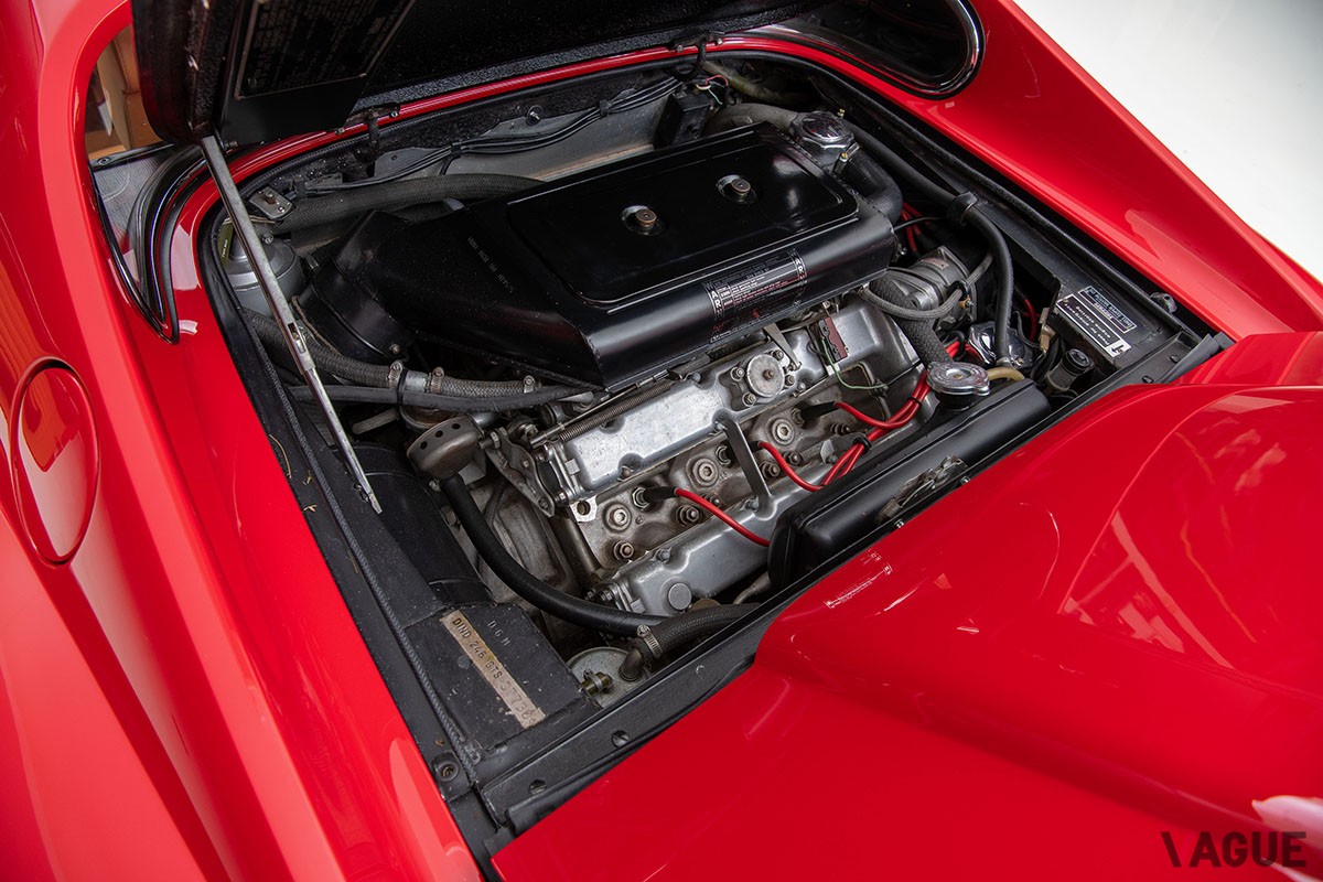 オークションに登場した1974年式フェラーリ「ディーノ246GTS」 Darin Schnabel ©2024 Courtesy of RM Sotheby's
