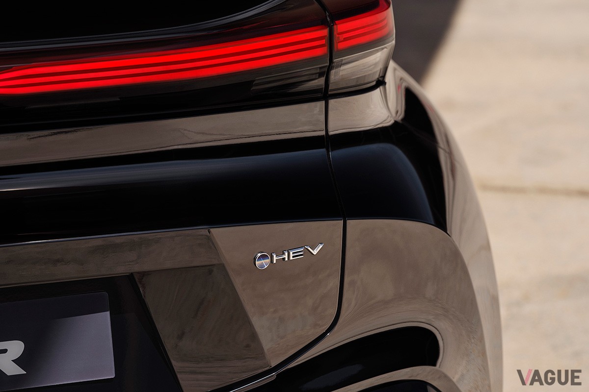 欧州で世界初公開されたトヨタ新型「C-HR」