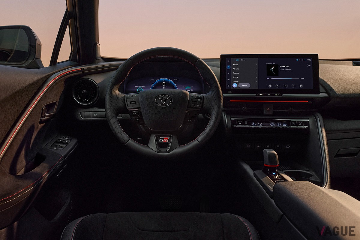 欧州で世界初公開されたトヨタ新型「C-HR」