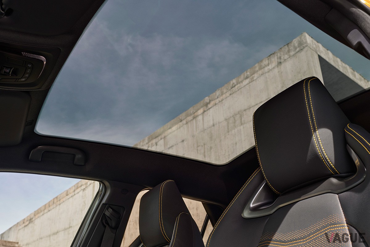 欧州で世界初公開されたトヨタ新型「C-HR」