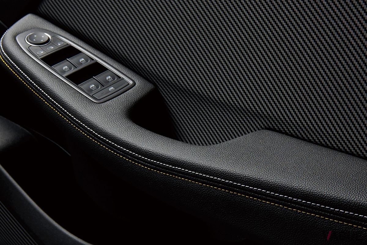 ルノー「ルーテシアE-TECHエンジニアード」のインテリア