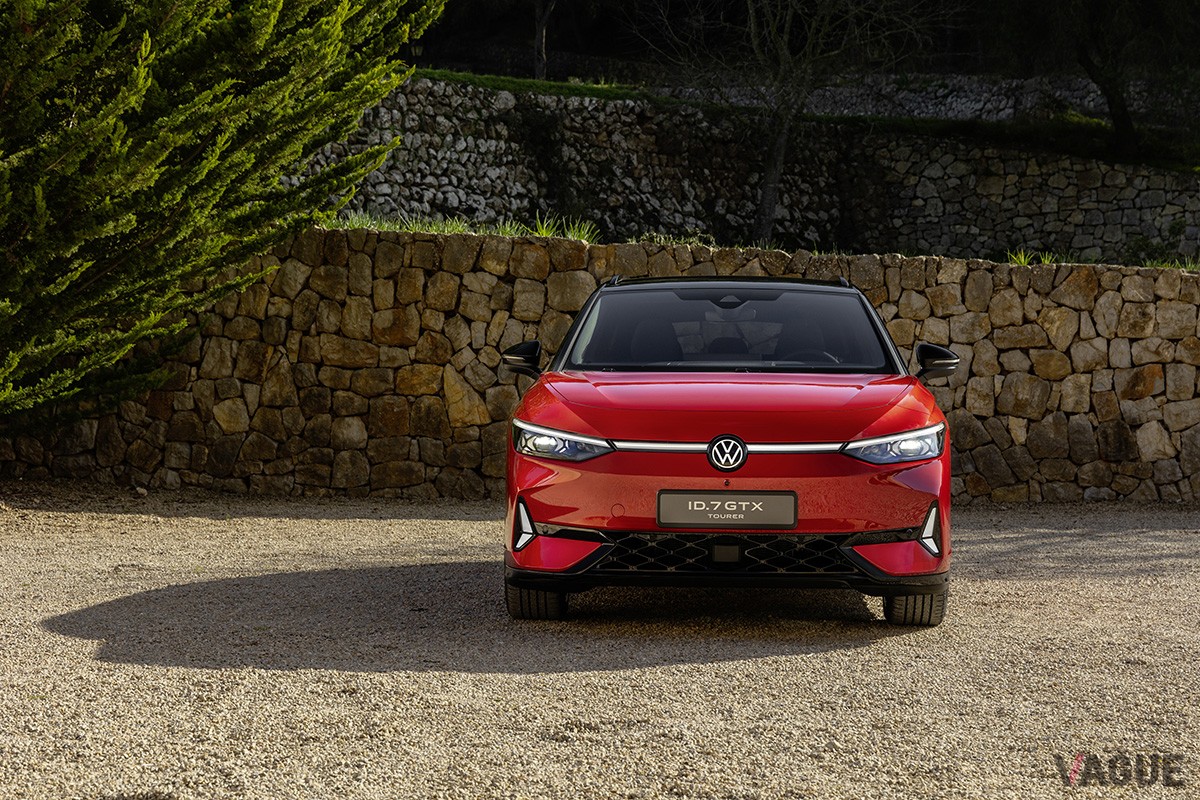 欧州で先行発売されたVW新型「ID.7 GTXツアラー」