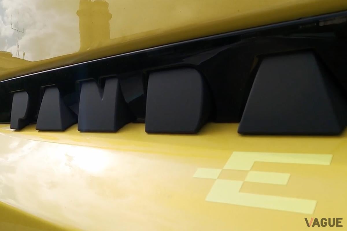 世界初公開されたフィアット新型「グランデパンダ」