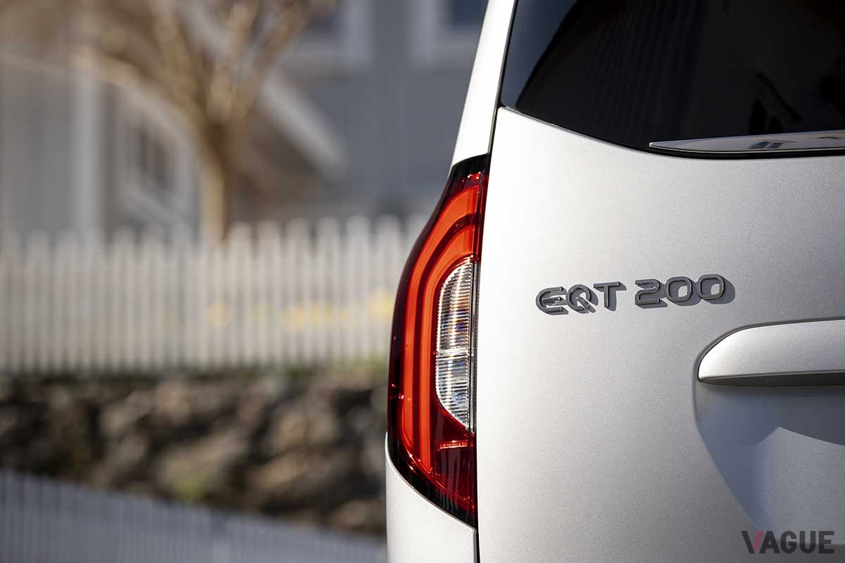 日本未導入のコンパクトミニバンEV、メルセデス・ベンツ「EQT」