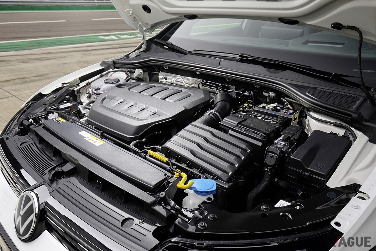 世界初公開されたVW新型「ゴルフGTIクラブスポーツ」