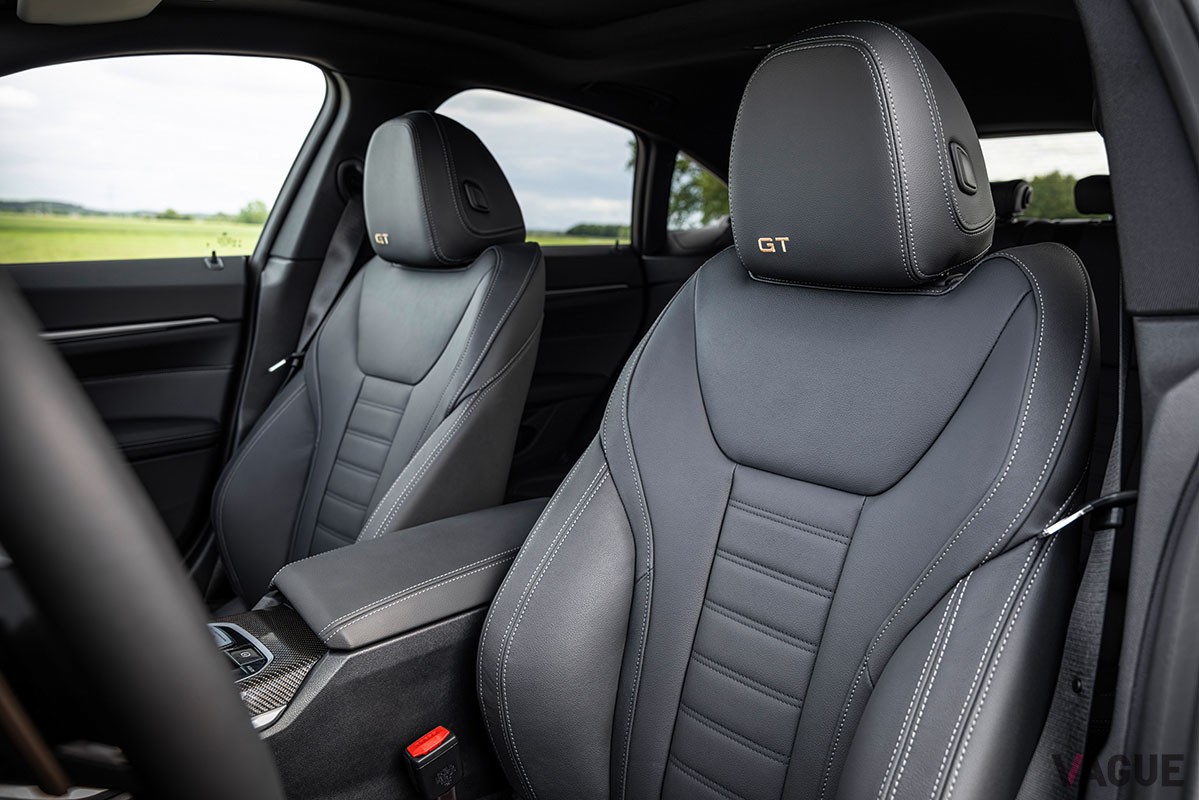 流麗かつ高性能なBMWアルピナ「B4 GTグランクーペ」