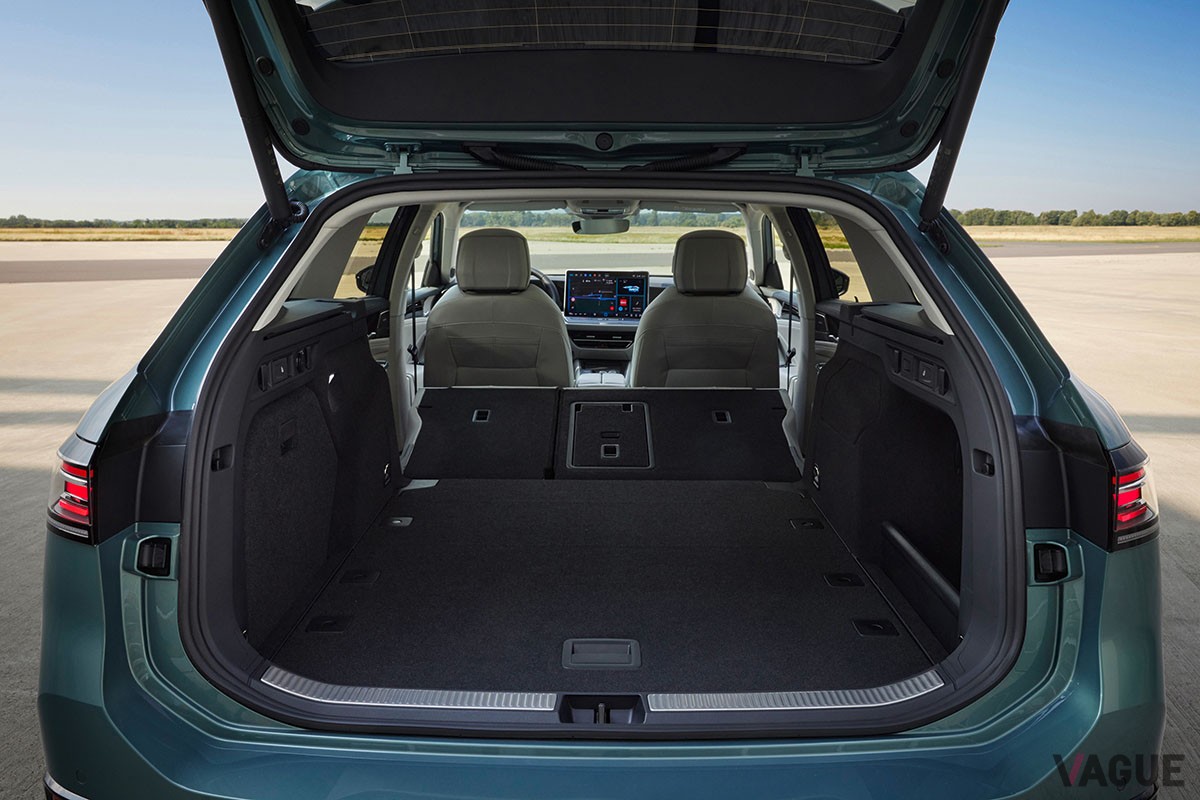 VW新型「パサート」
