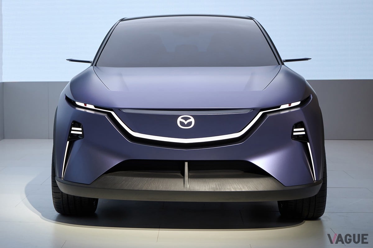 次世代型「CX-5」とのデザインの関連性がウワサされるコンセプトカー「マツダ・アラタ」