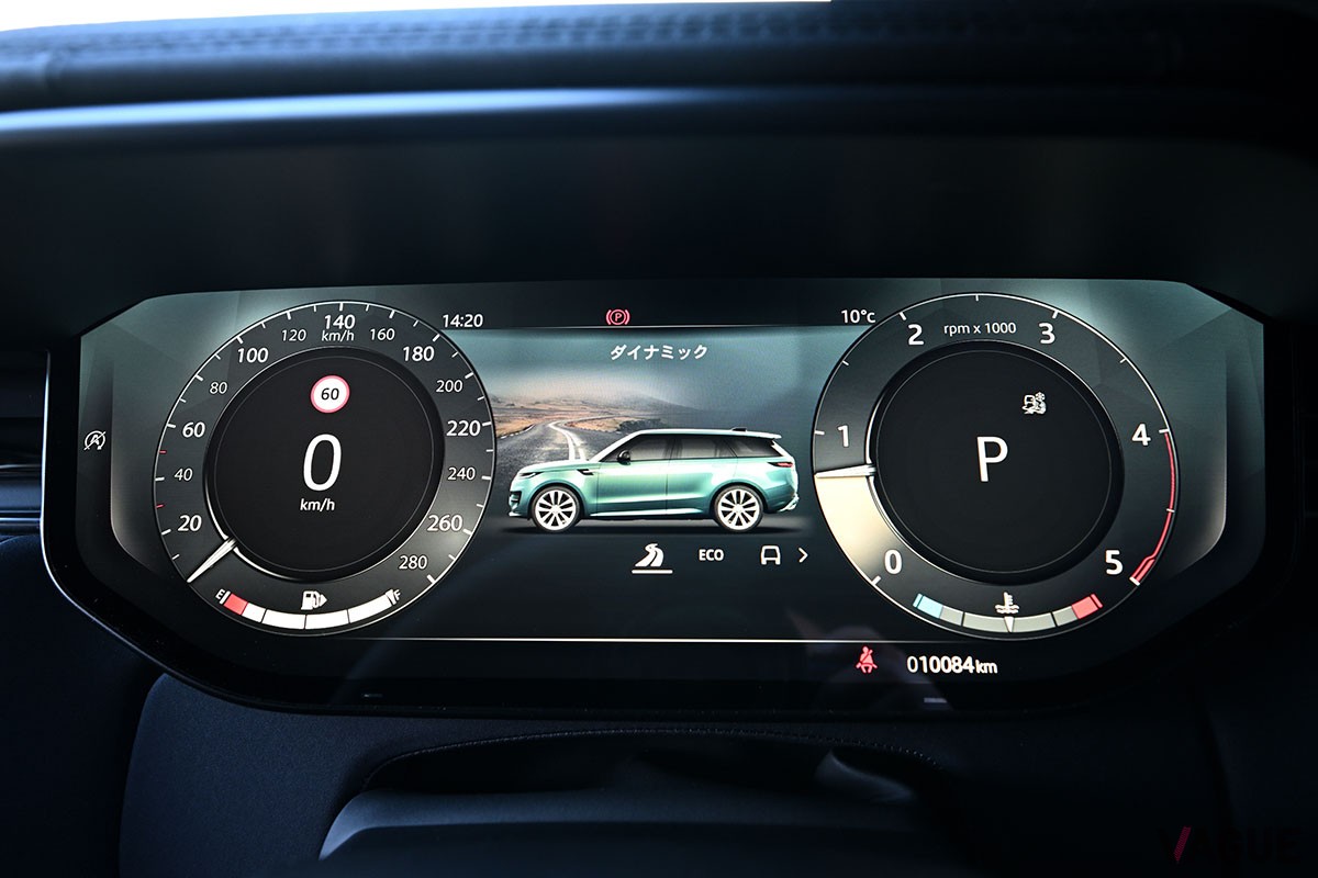 初代はパワフルながら荒々しかったが、現行型「レンジローバースポーツ」はデザインや走りが格段に洗練された