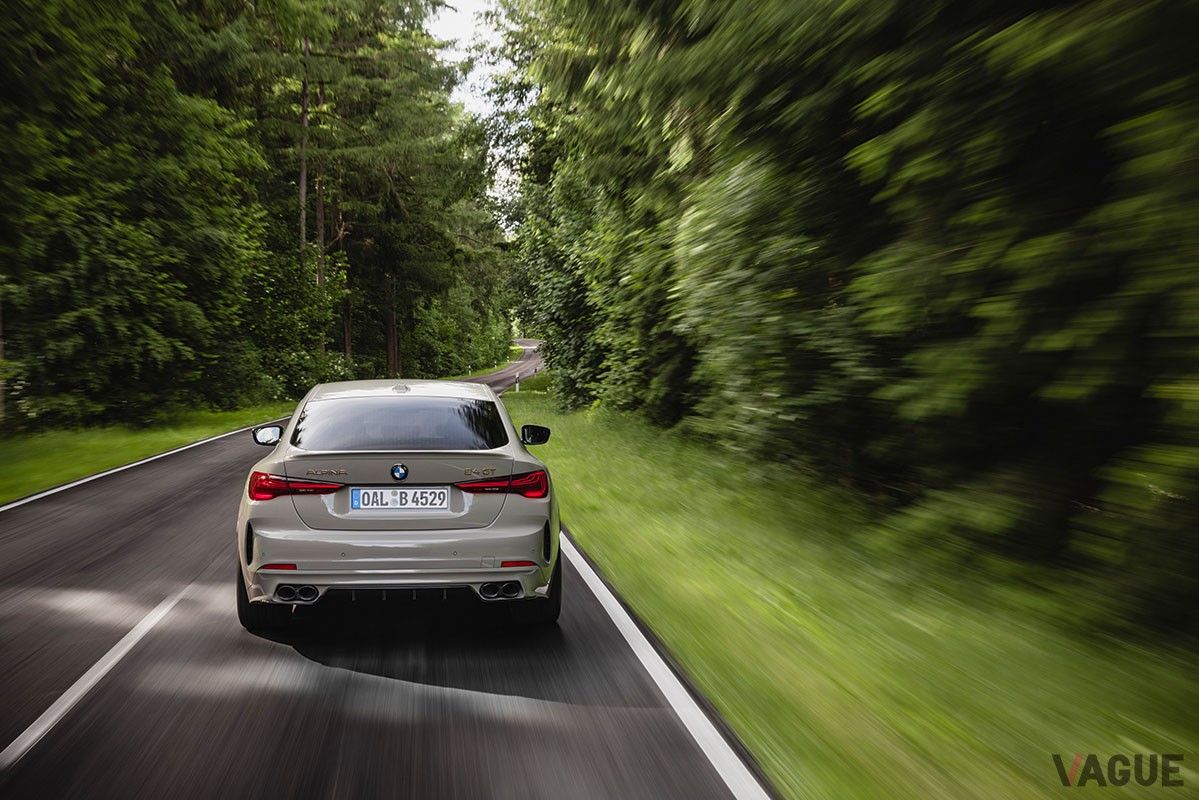 流麗かつ高性能なBMWアルピナ「B4 GTグランクーペ」