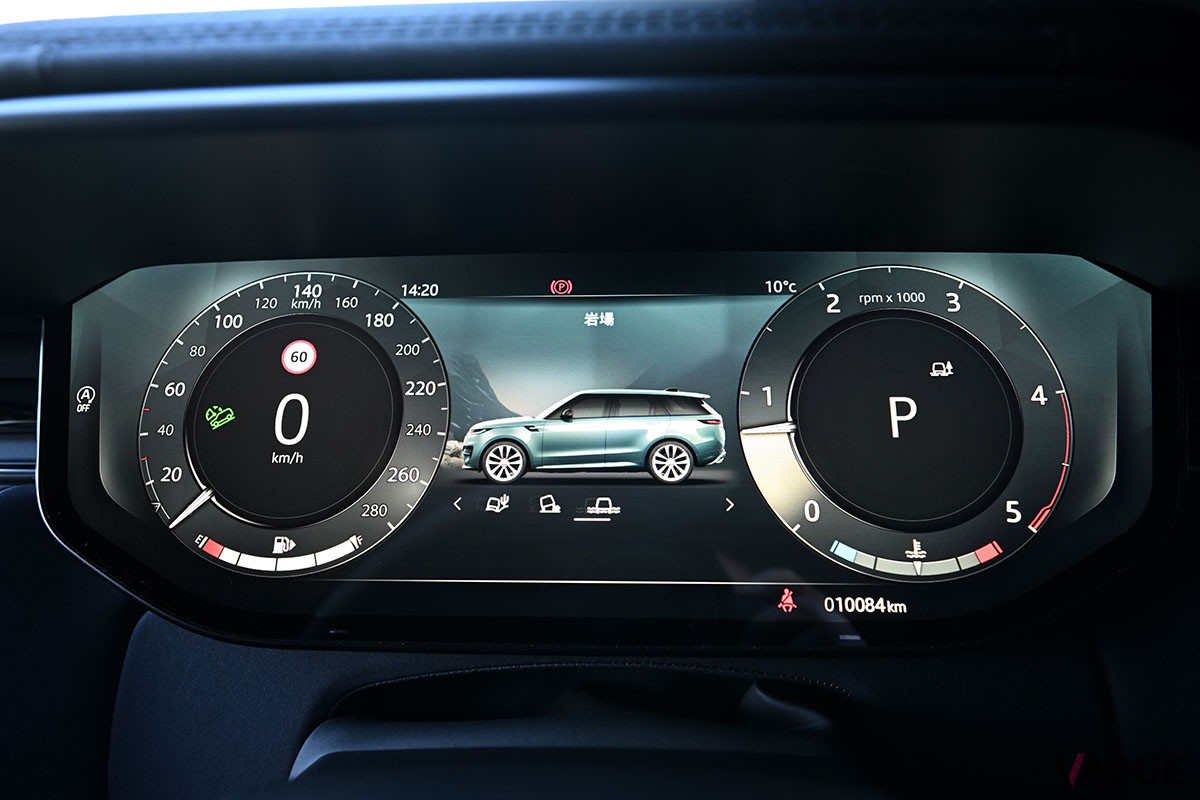 初代はパワフルながら荒々しかったが、現行型「レンジローバースポーツ」はデザインや走りが格段に洗練された