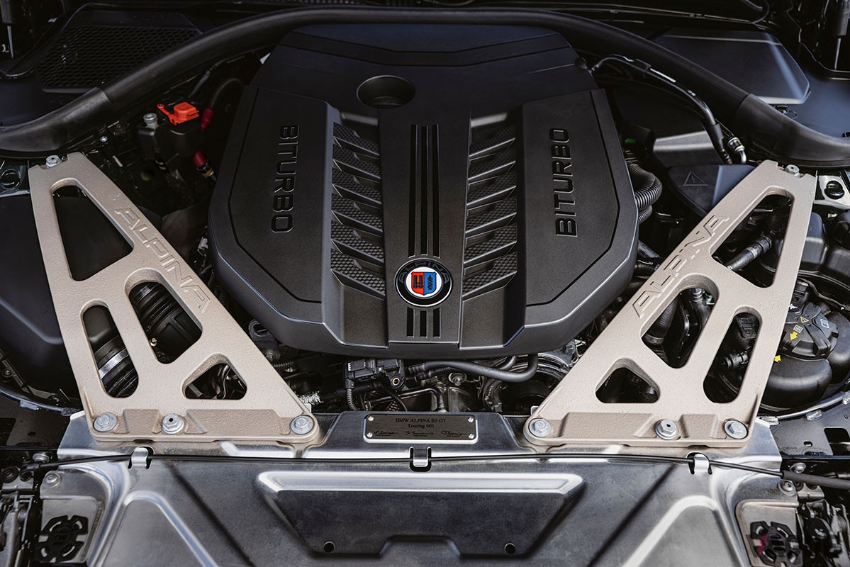 BMWアルピナ「B3 GTツーリング」