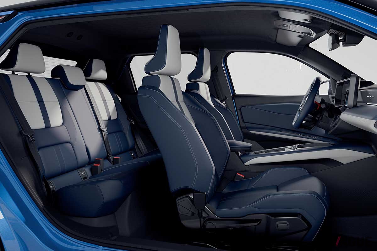 世界初公開された新型「アルピーヌA290」