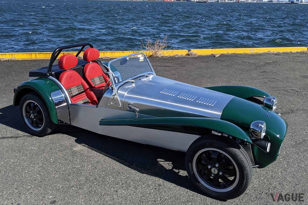 無塗装アルミボディがクール！ 軽自動車枠のスポーツカー 新型