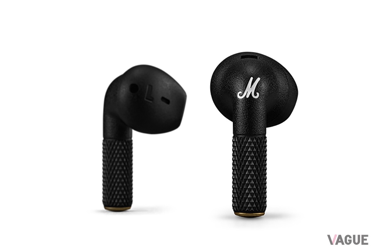 イヤホン本体だけでも重厚感を感じるディテール。両耳で約7.39g
