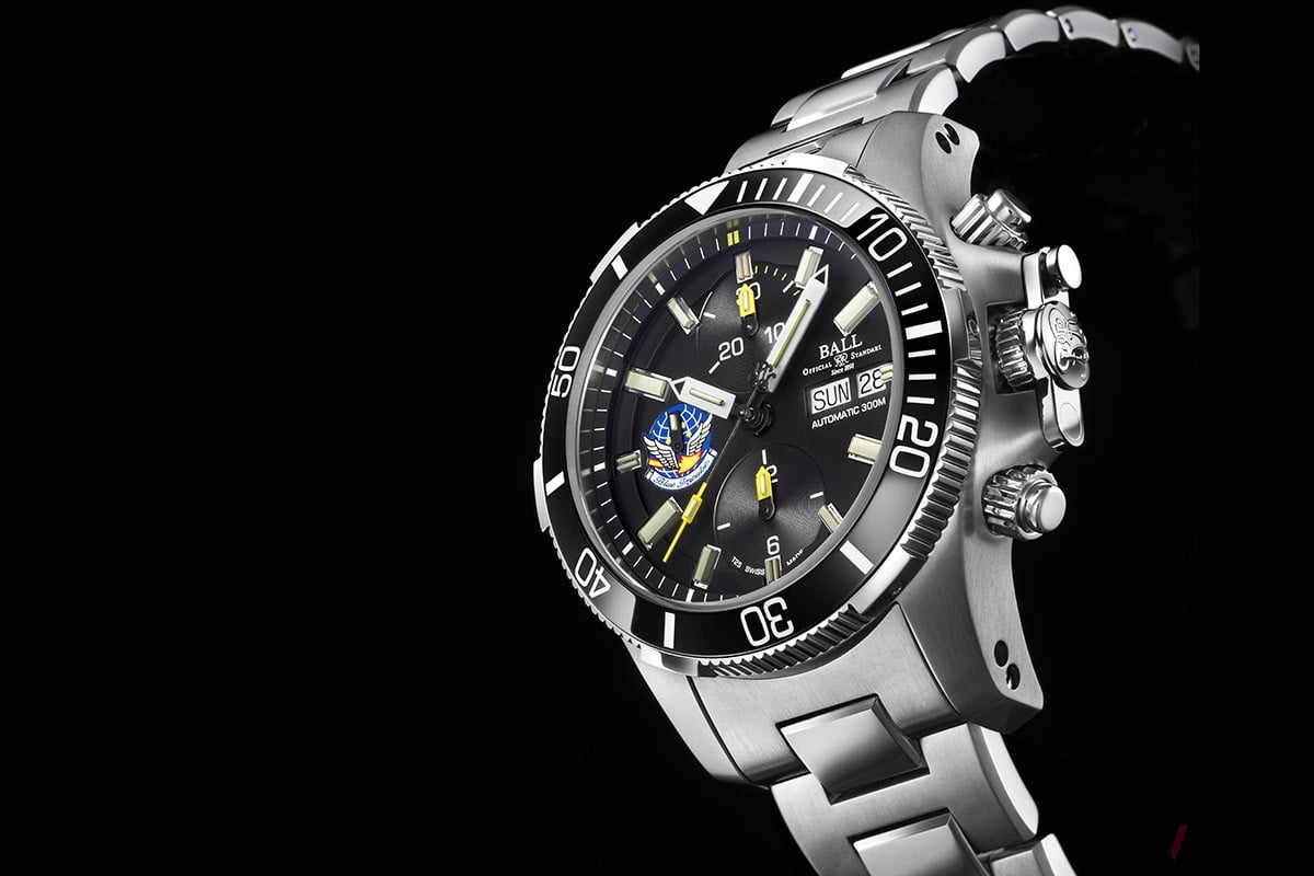 リューズガードとセーフティロック・クラウンシステムにより強固な堅牢性を発揮する