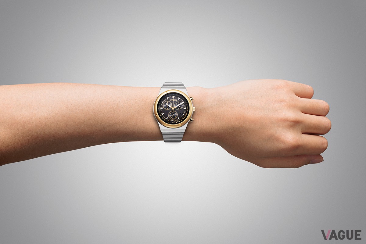 ケース径38mm。ゴールドの輝きとスポーティーなテイストを持ちながらも上品にまとまっている