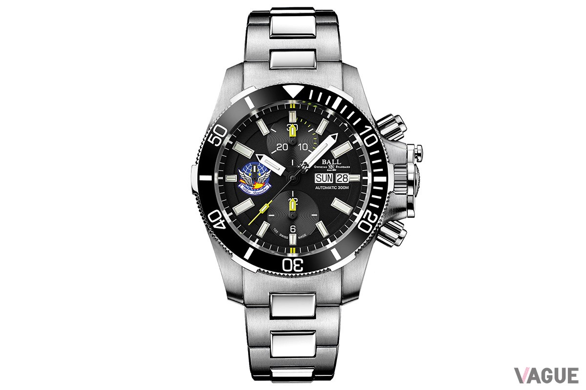 ステンレススチール製ケースにブラックのセラミックトップベゼルを備えた「DC2278A-C-S1J-BK」