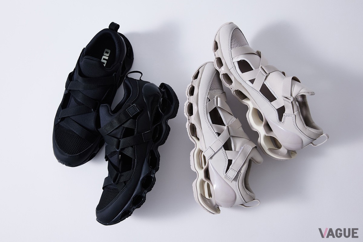 アッパーにもアウトソールにも空洞が設けられ、軽快感のあるスタイリングが可能に