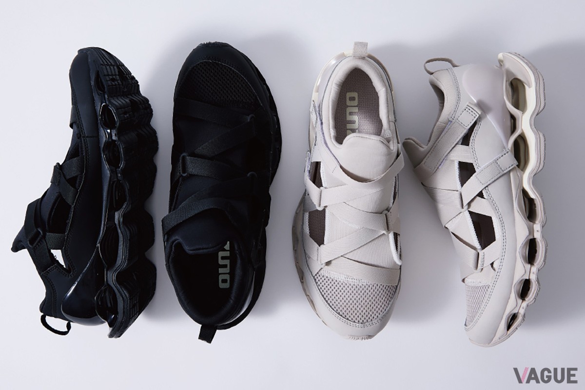 「WAVE PROPHECY STRAP」に加わったトリプルブラックとベージュという定番カラー