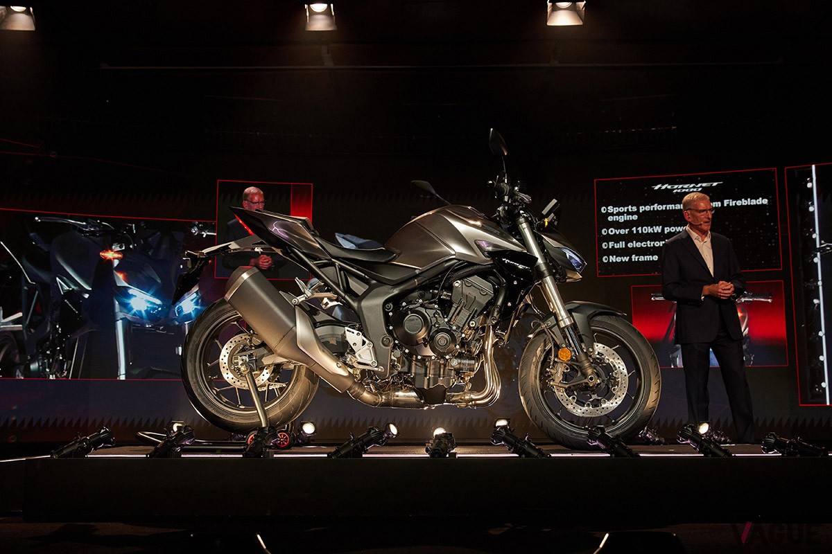 ホンダ製ネイキッドバイクの新フラッグシップ「CB1000ホーネット」