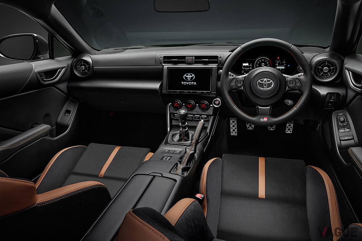 トヨタ新型「GR86」に設定された限定車「RZ“リッジグリーンリミテッド”」