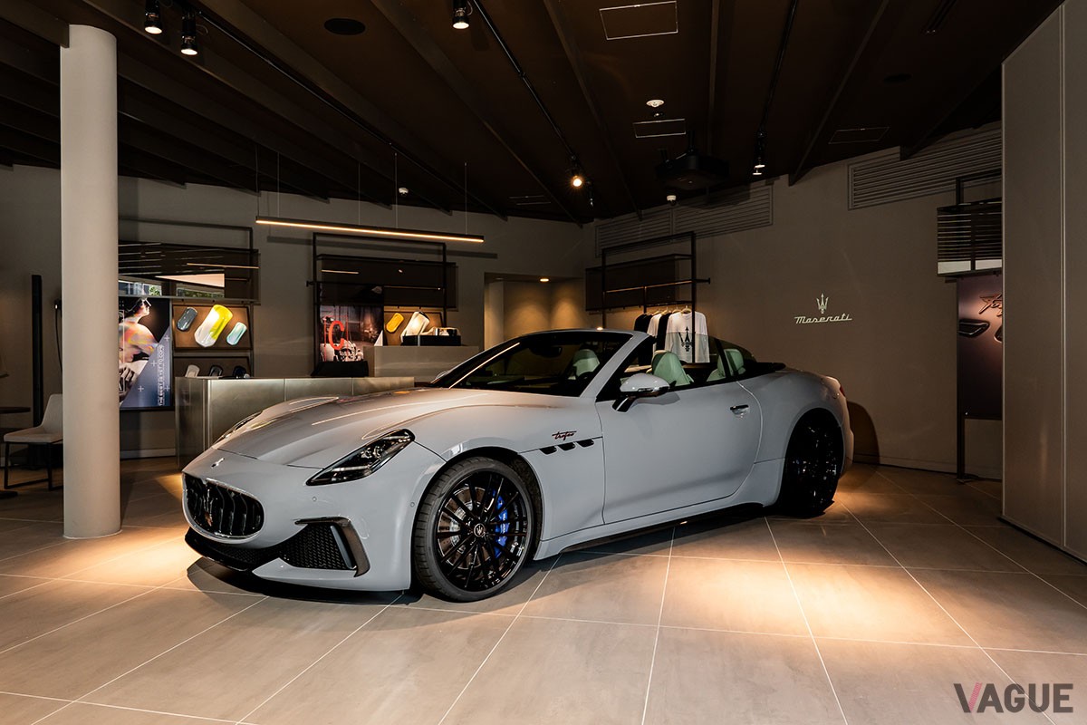 日本初公開を果たしたマセラティの美しい4シーターオープン新型「グランカブリオ」