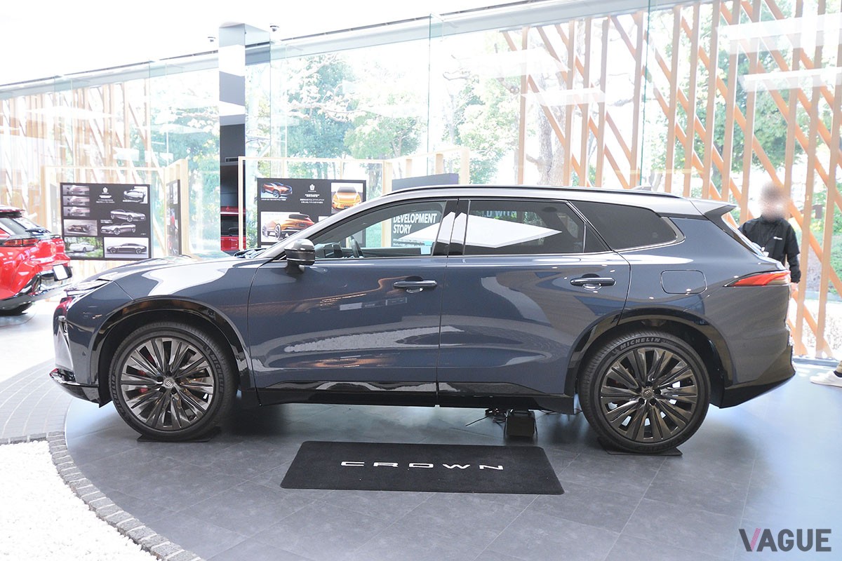 トヨタ新型「クラウン・エステート」