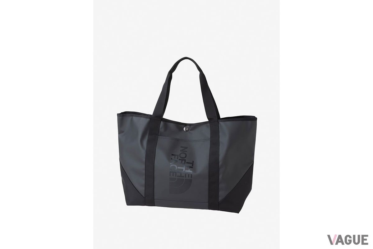 「BCスタンダードトートプラス」（ブラック）