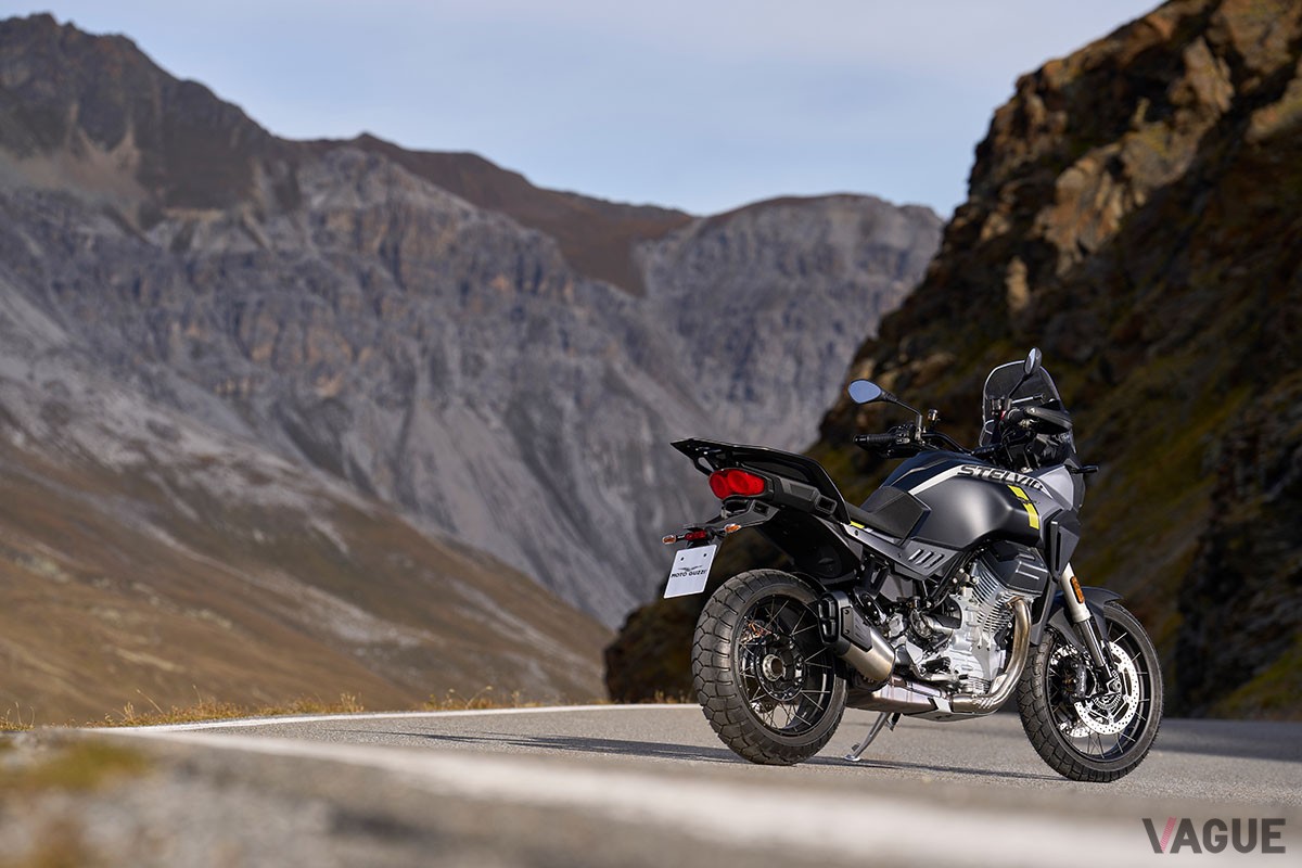 最先端テクノロジーを満載したモト・グッツィのアドベンチャーバイク新型「ステルビオ」