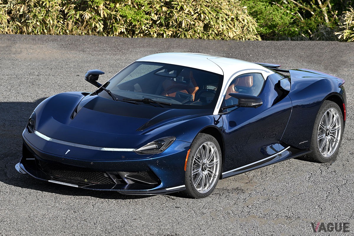 最高出力1900ps、最大トルク2340Nmを発生するアウトモービリ ピニンファリーナ発の電動スーパーカー「バッティスタ」