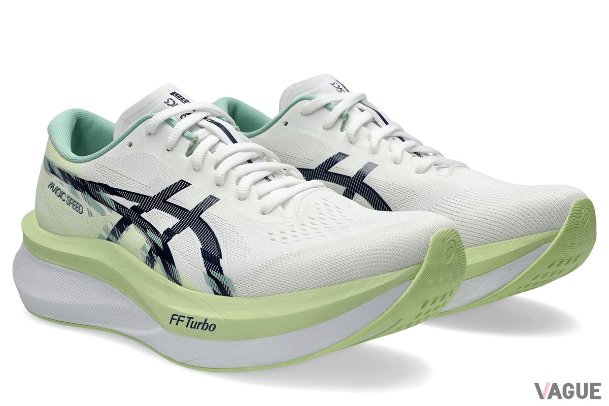 マラソンや長距離トレーニングでもより快適に使用できるようクッション性や反発性を追求したアシックス「マジックスピード4」