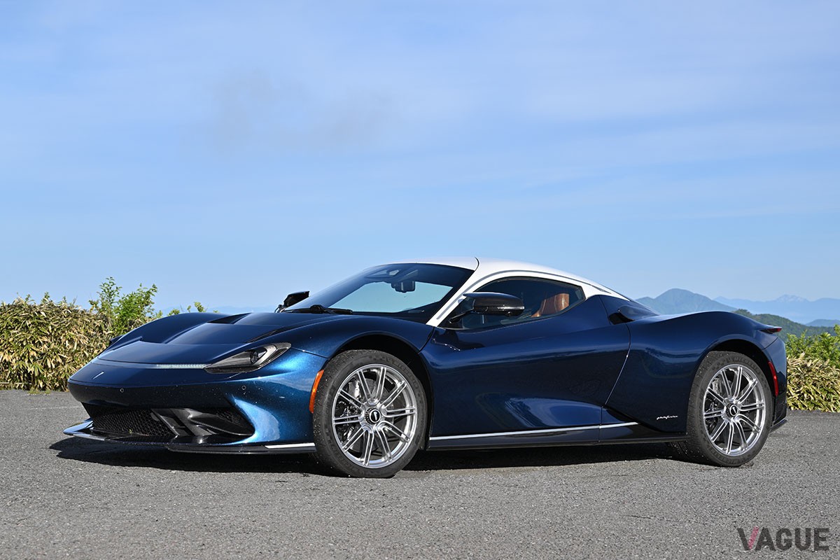 最高出力1900ps、最大トルク2340Nmを発生するアウトモービリ ピニンファリーナ発の電動スーパーカー「バッティスタ」