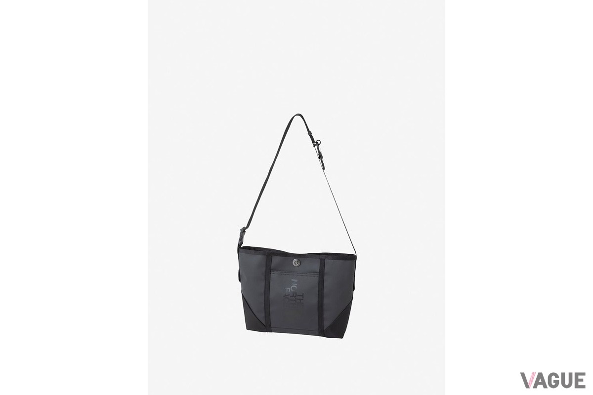 「BCサコッシュ」（ブラック）