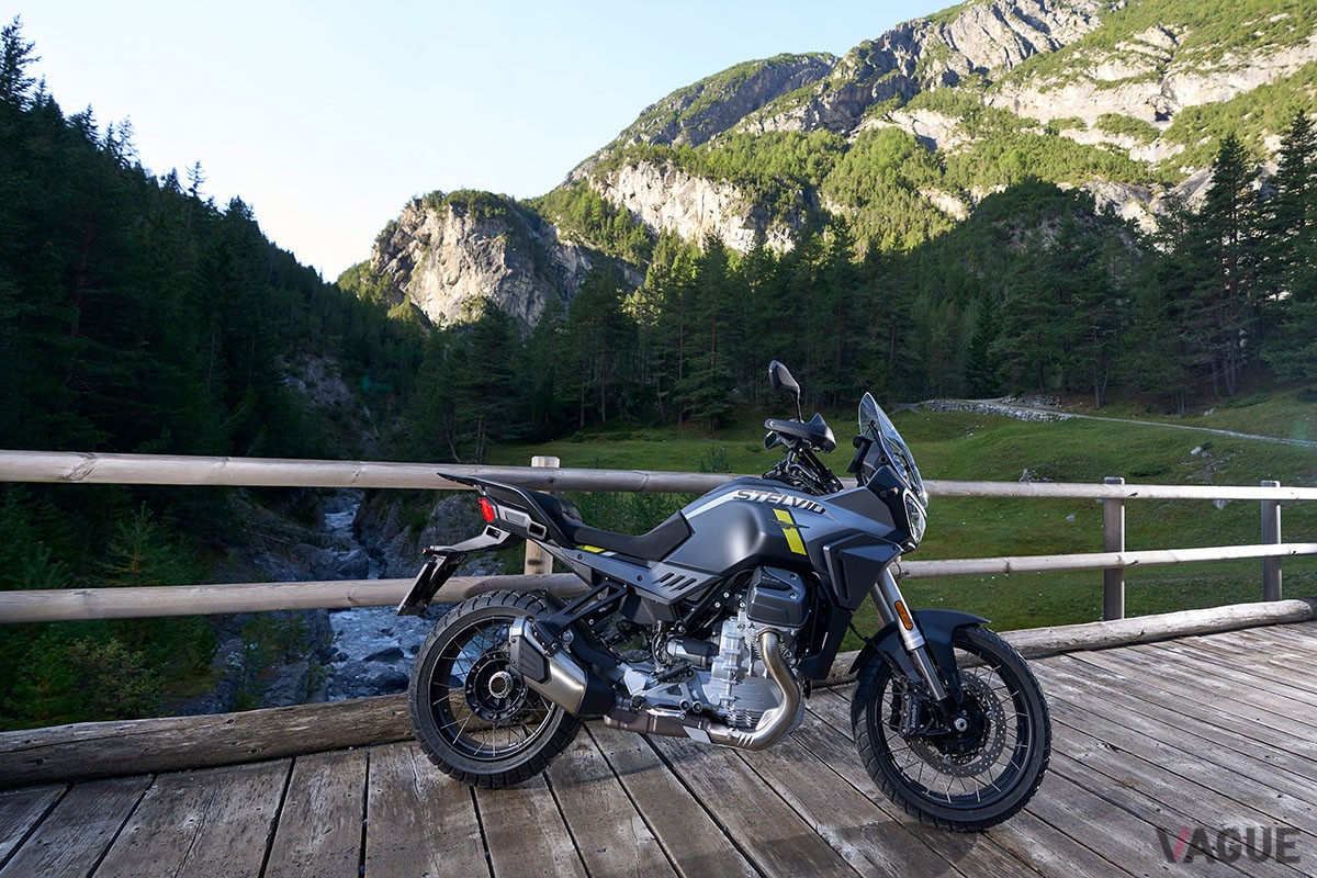 最先端テクノロジーを満載したモト・グッツィのアドベンチャーバイク新型「ステルビオ」