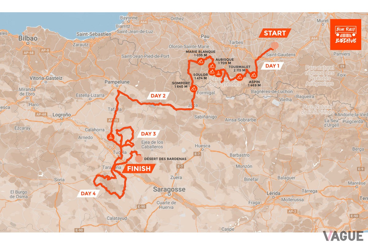 2025年10月には初代「トゥインゴ」でスペインのバルデナス・レアレスを走るラリーも開催。5日間で900kmを走破する（C）BLUE RALLY