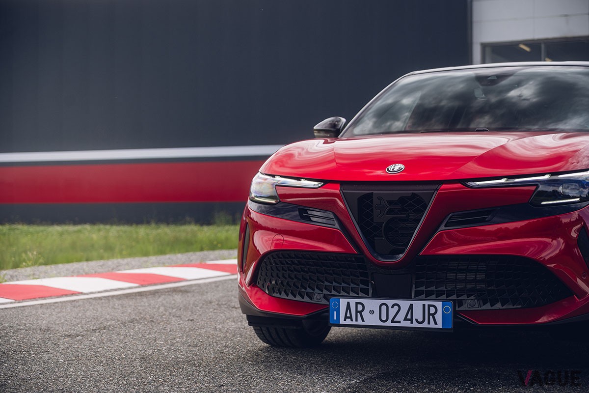 アルファ ロメオ「ジュニア・エレットリカ280ヴェローチェ」