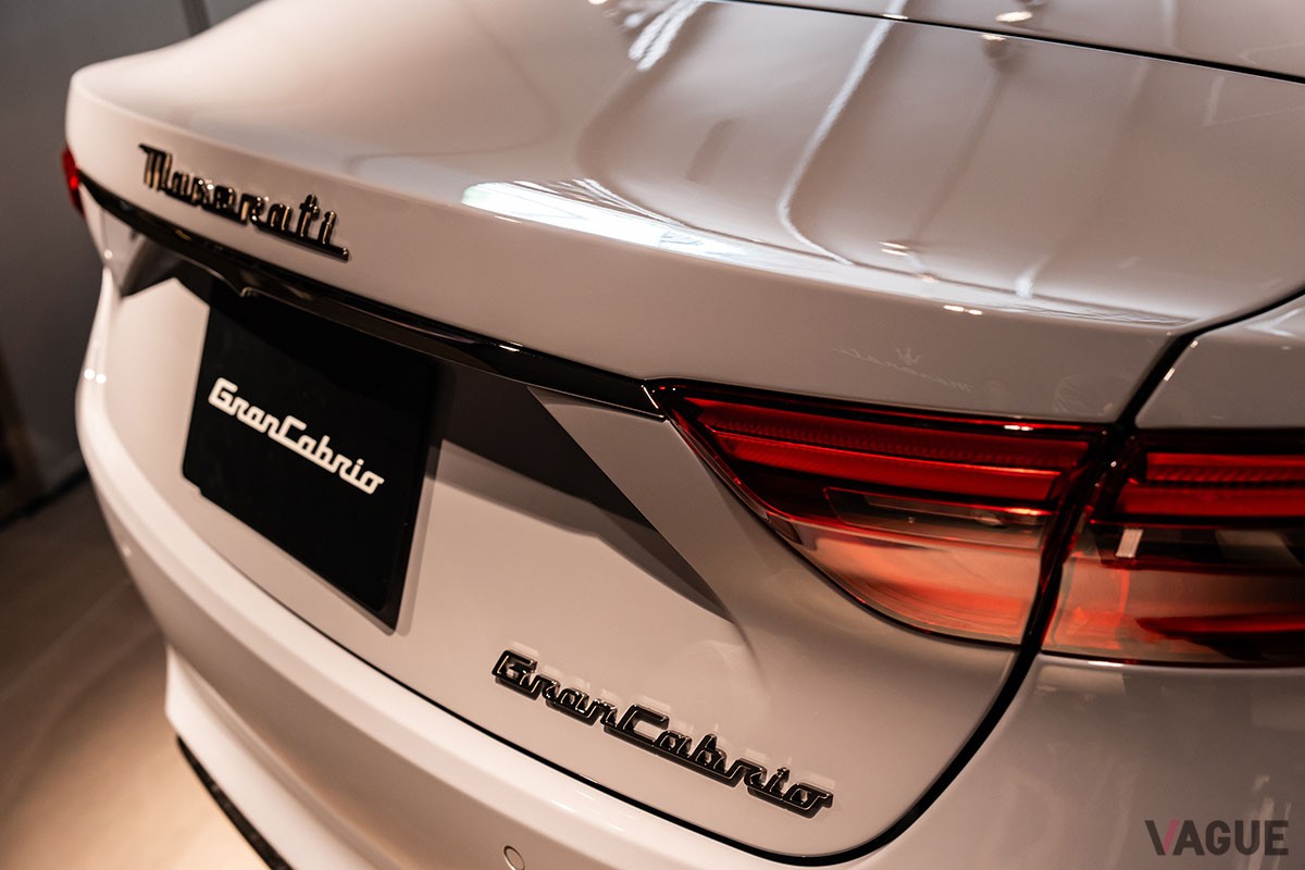 日本初公開を果たしたマセラティの美しい4シーターオープン新型「グランカブリオ」