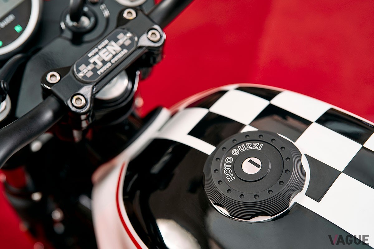 イタリア最古のモーターサイクルブランドであるモト・グッツィ発、ベストセラー「V7 ストーン」ベースの特別仕様車「V7 ストーン テン」