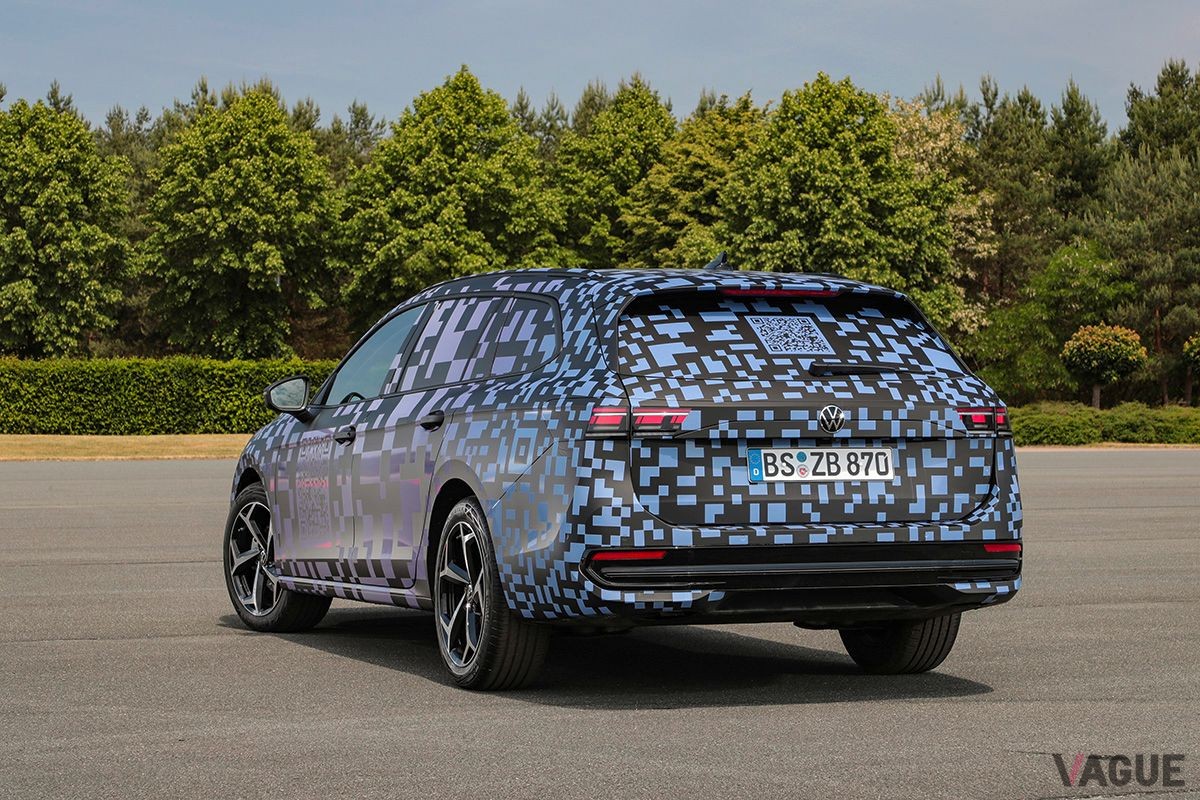 開発テスト中のVW新型「パサートヴァリアント」