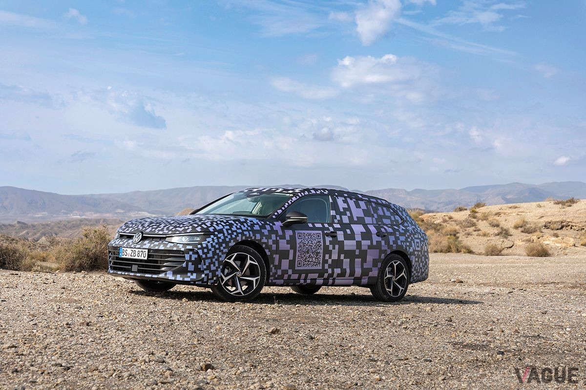 開発テスト中のVW新型「パサートヴァリアント」