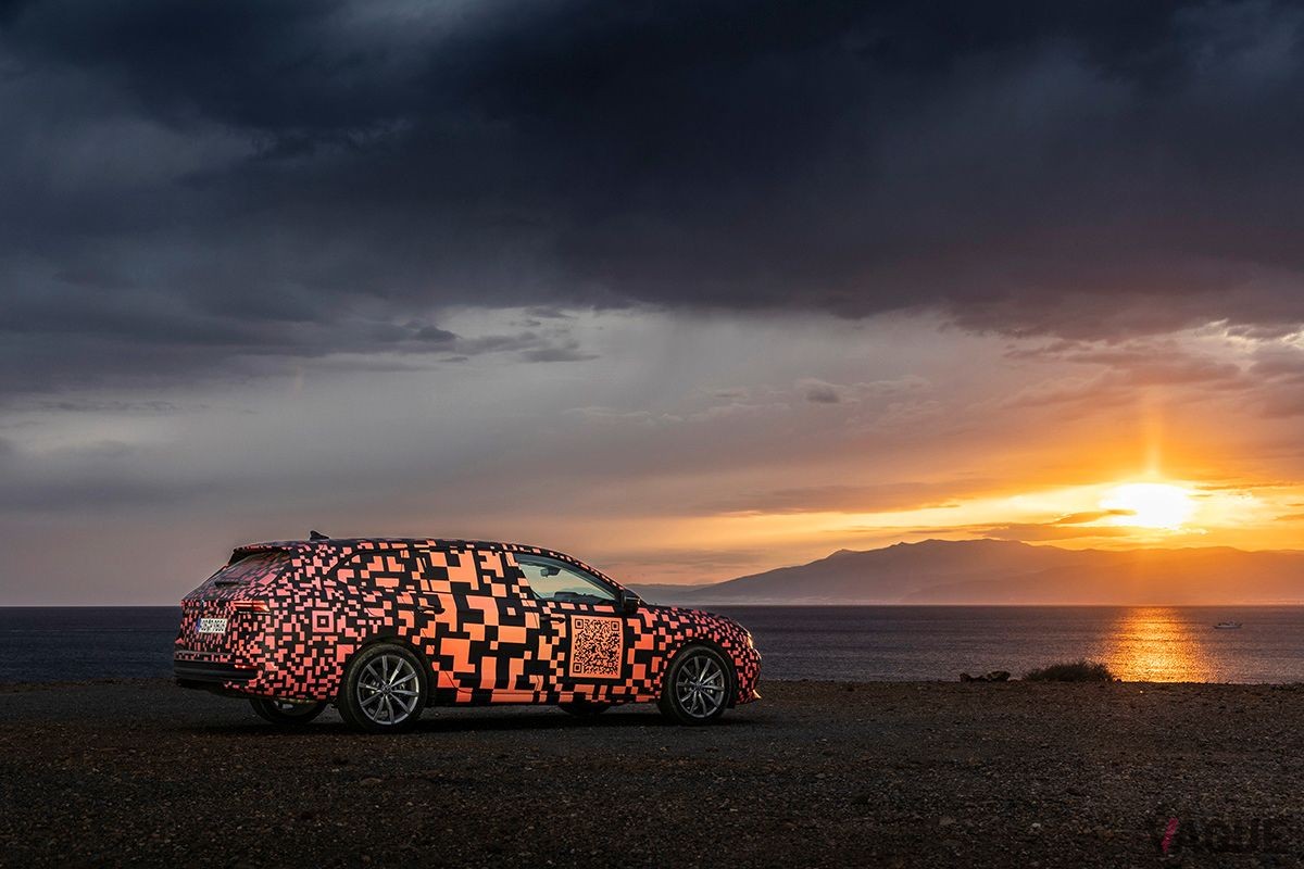 開発テスト中のVW新型「パサートヴァリアント」