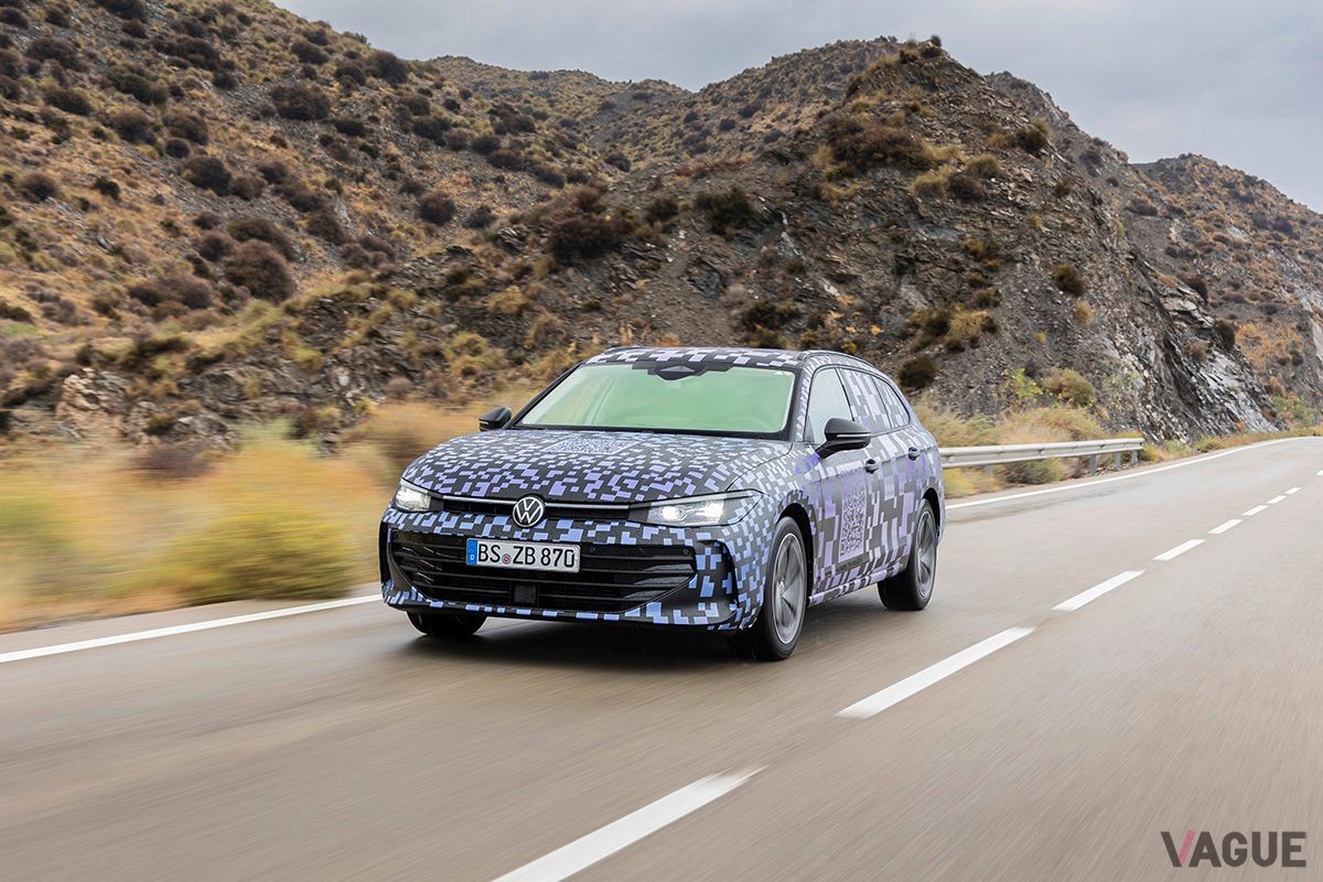 開発テスト中のVW新型「パサートヴァリアント」